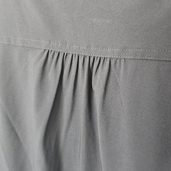 Orvis Utility Shirt w/Drawstring Waist; Long Sleeves (Editorial) - Picture 6 of 9